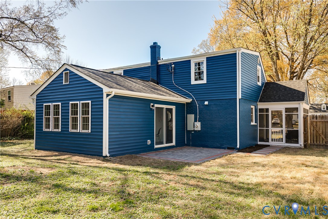 1005 Willow Lawn Dr