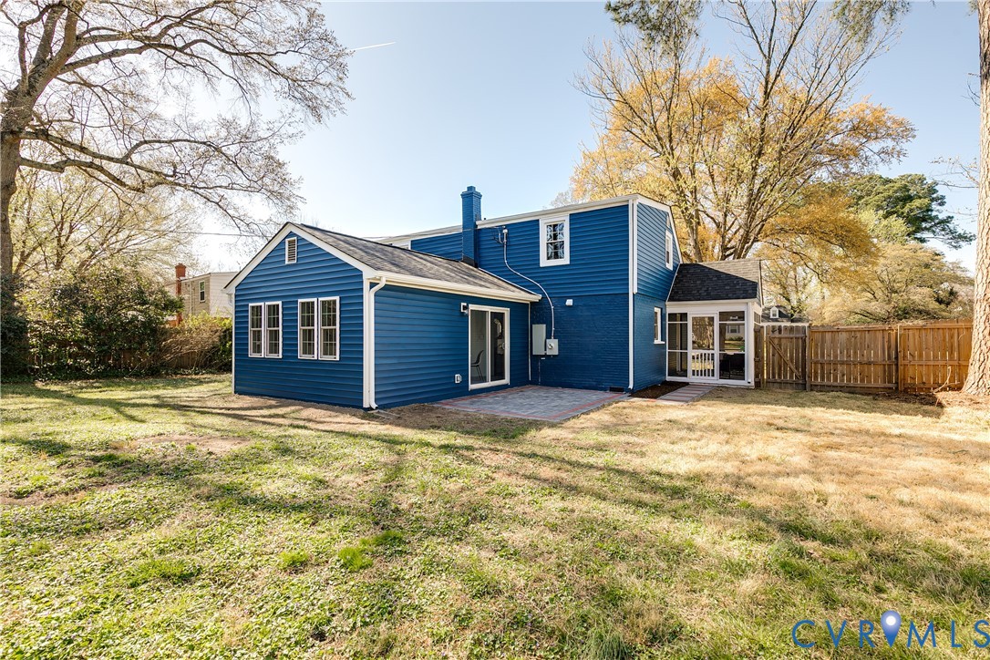 1005 Willow Lawn Dr