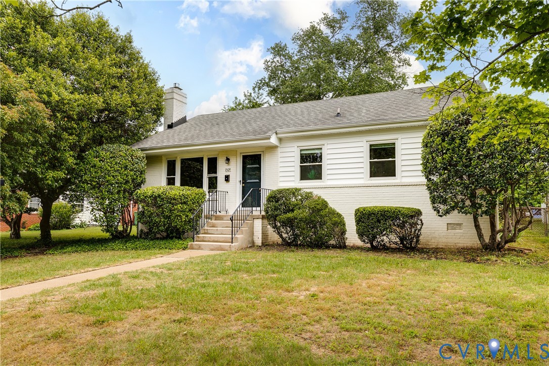 1509 W 45th St