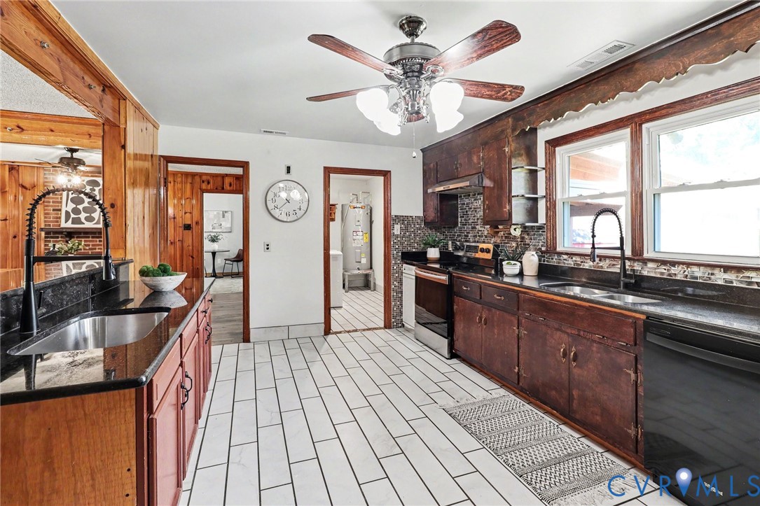 1100 Dotson Rd