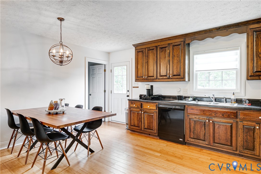108 Central Crossing Ter