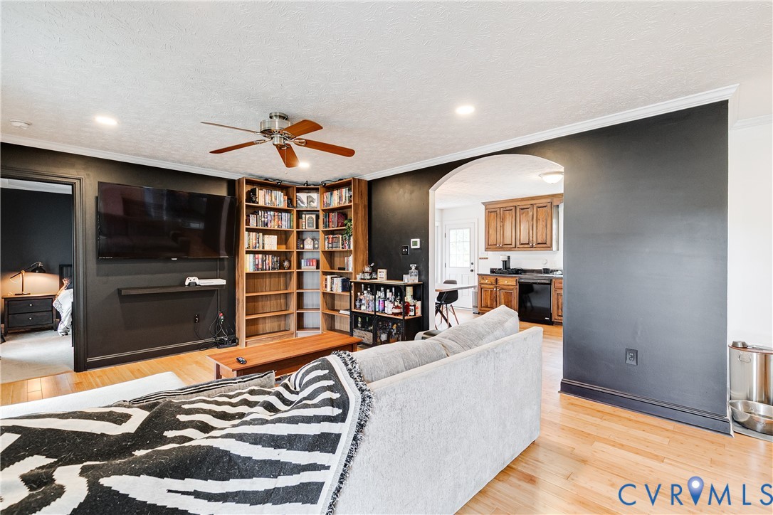 108 Central Crossing Ter