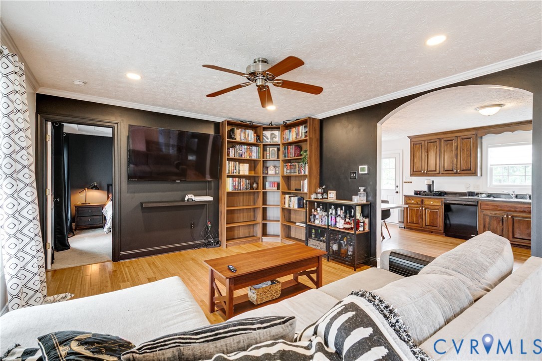 108 Central Crossing Ter