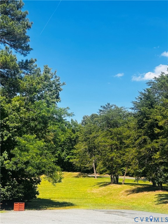 148 Pinehurst Dr