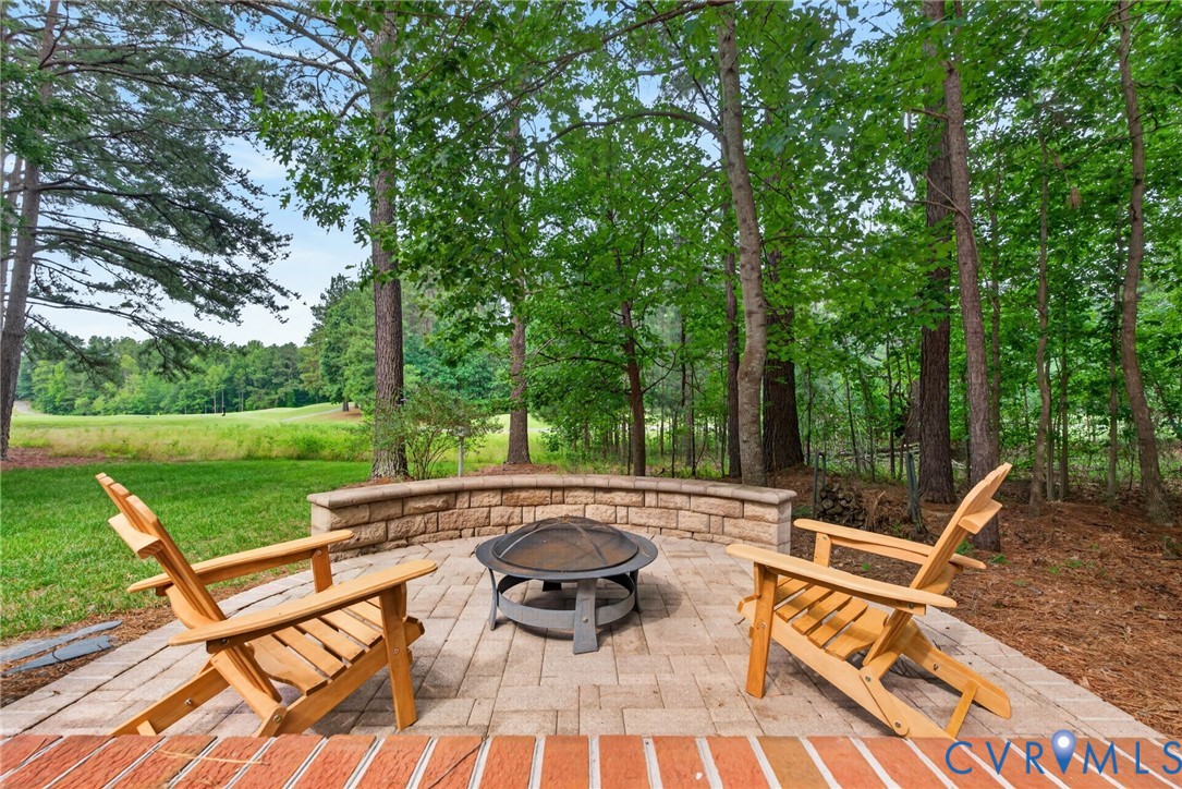 8201 Sidlaw Hills Ter