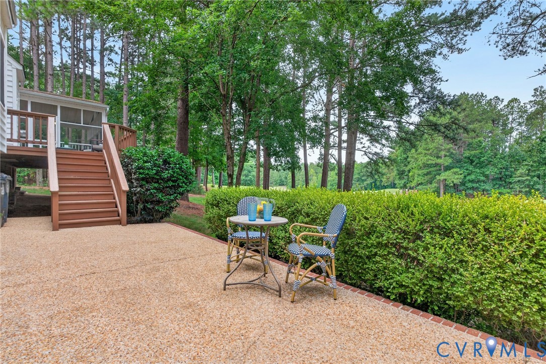 8201 Sidlaw Hills Ter