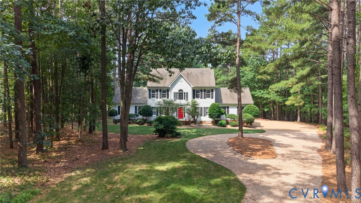 8201 Sidlaw Hills Ter