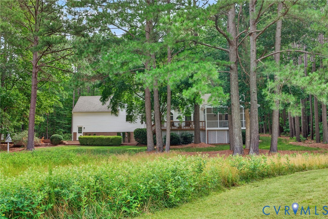 8201 Sidlaw Hills Ter