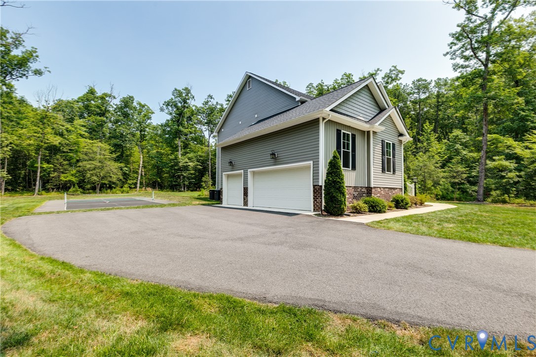 12668 Greenwood Rd