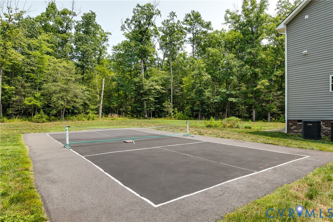 12668 Greenwood Rd