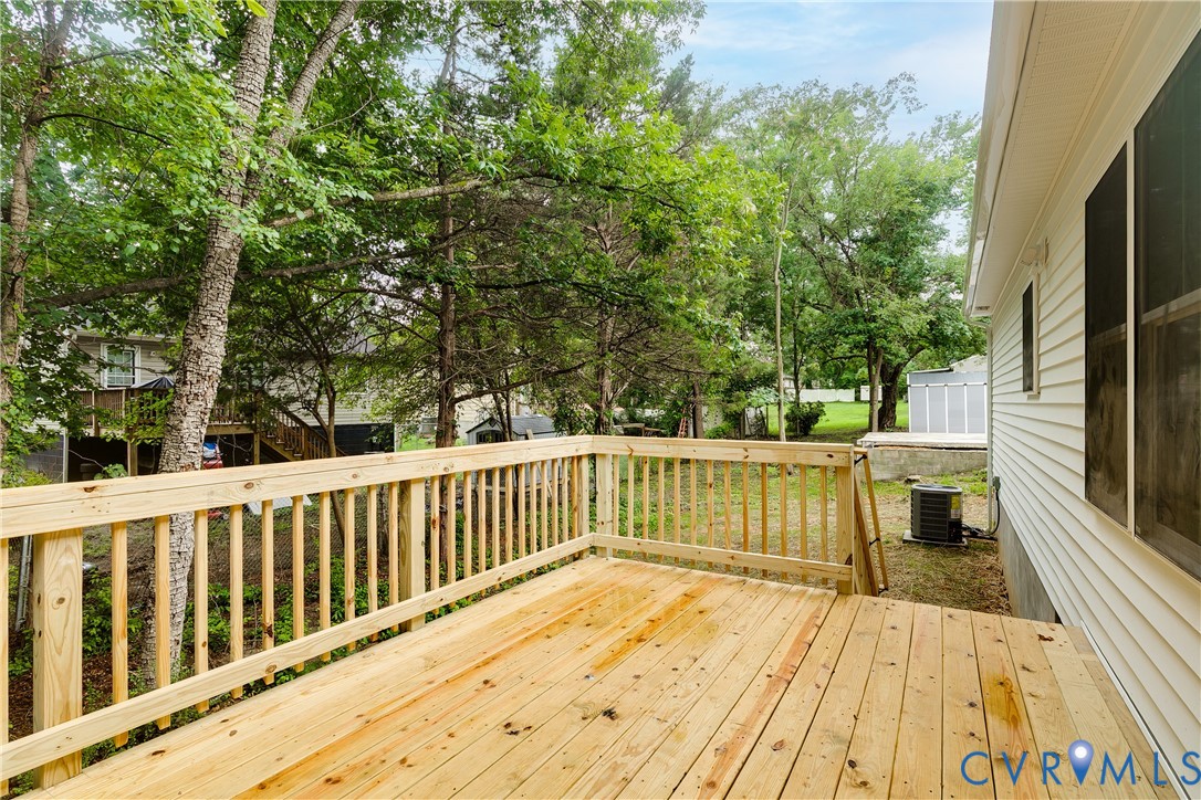 217 N Elm Ave