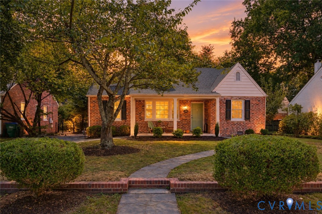 4405 S Willetta Dr