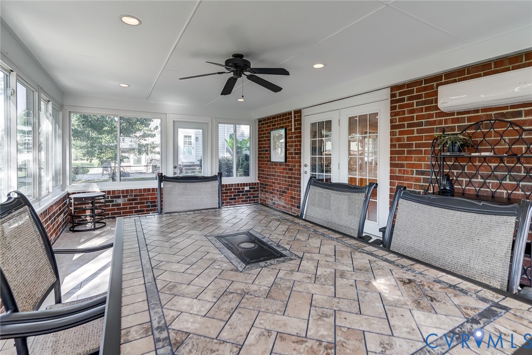 2705 Terry Dr