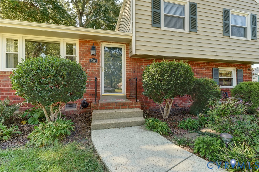 2705 Terry Dr
