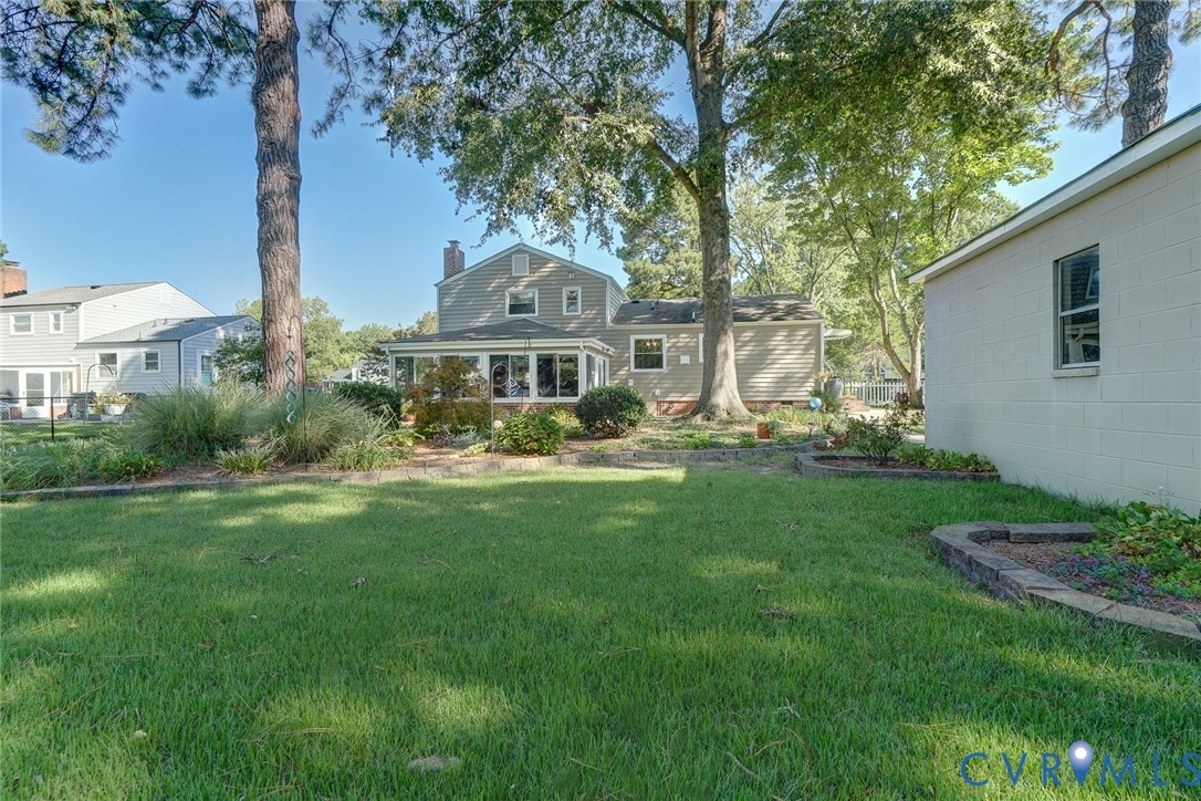 2705 Terry Dr