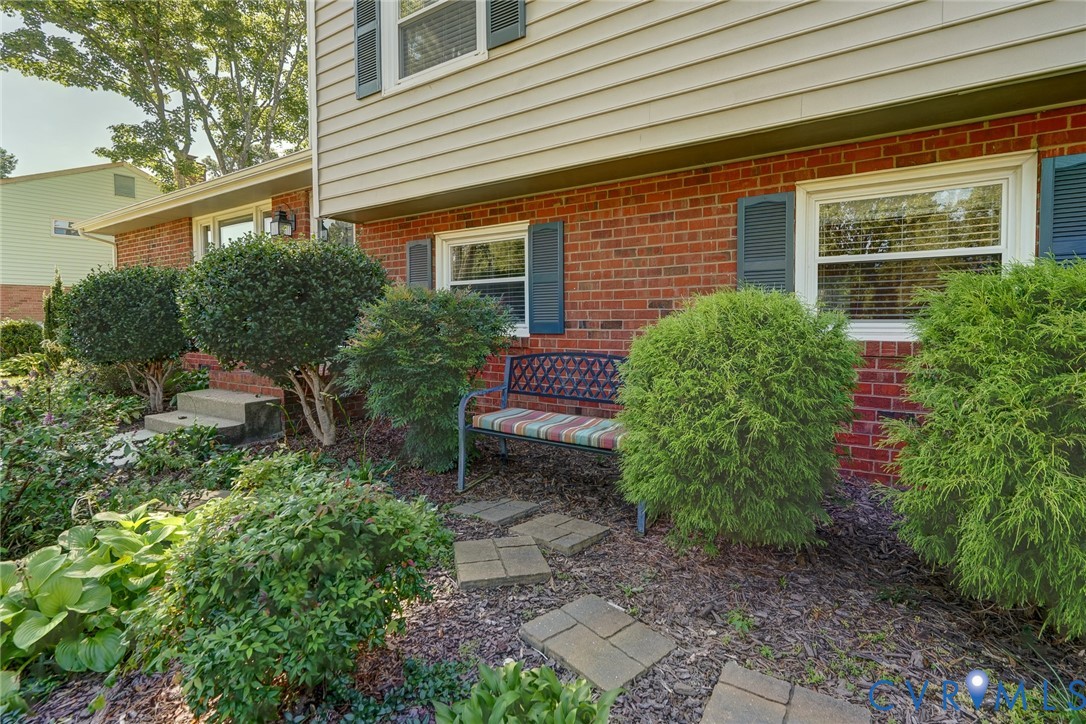 2705 Terry Dr