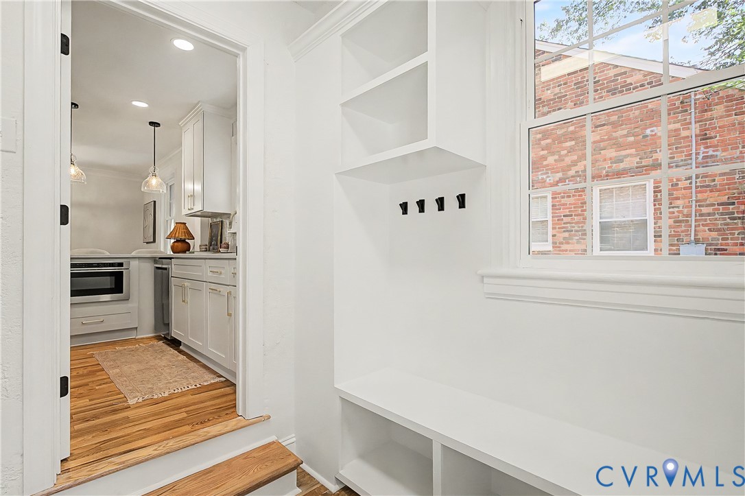 4405 S Willetta Dr