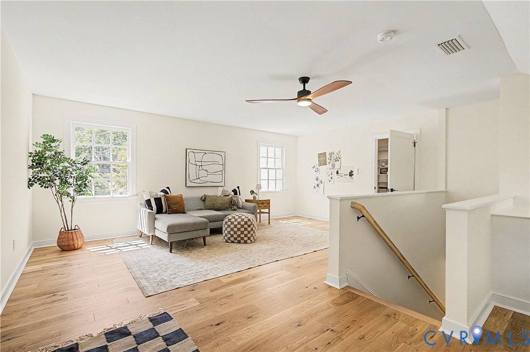 4405 S Willetta Dr