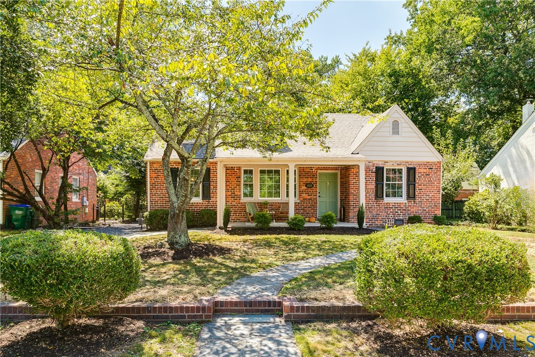 4405 S Willetta Dr
