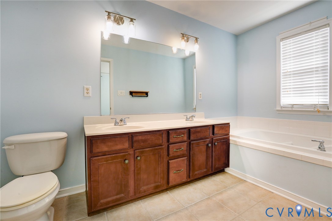 10303 Kestrel Dr