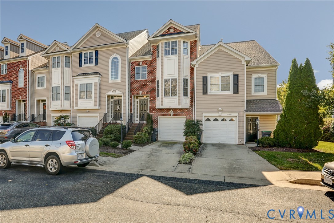 10303 Kestrel Dr