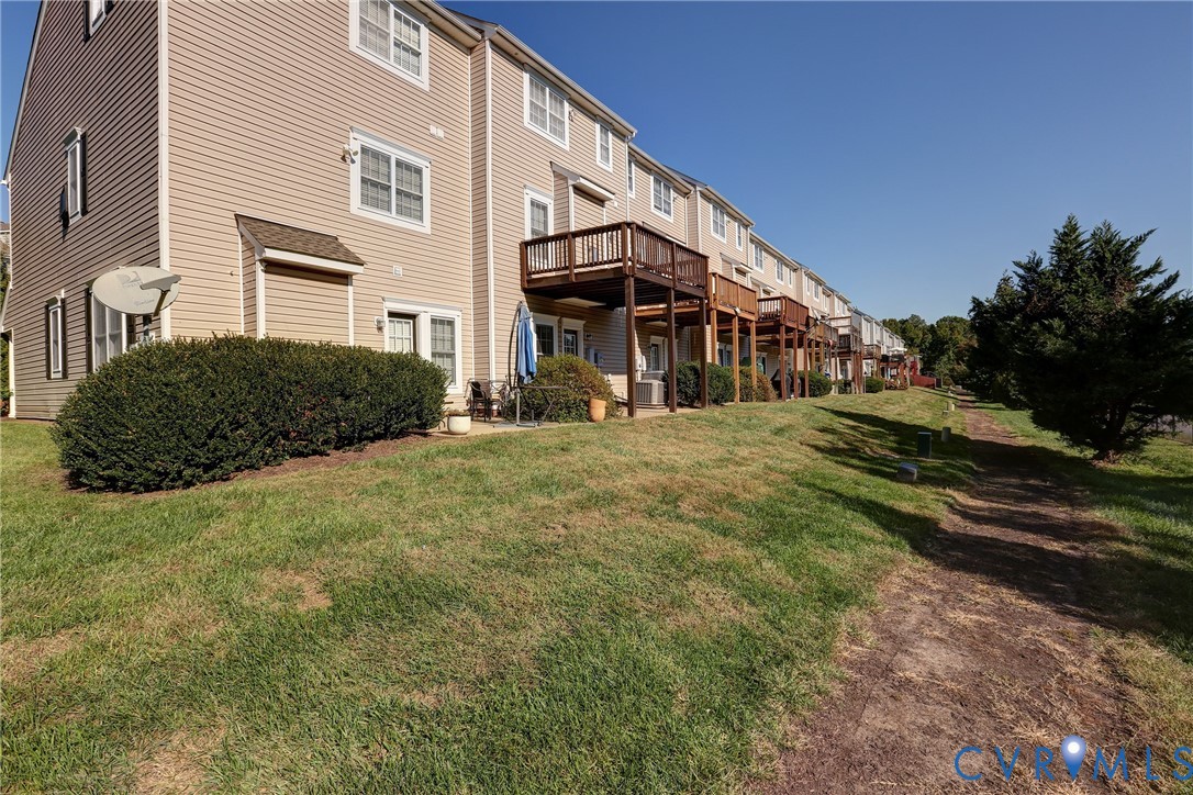 10303 Kestrel Dr