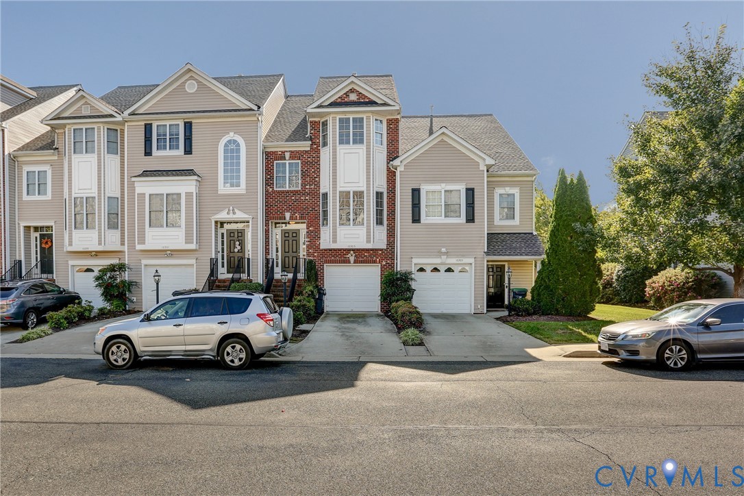 10303 Kestrel Dr