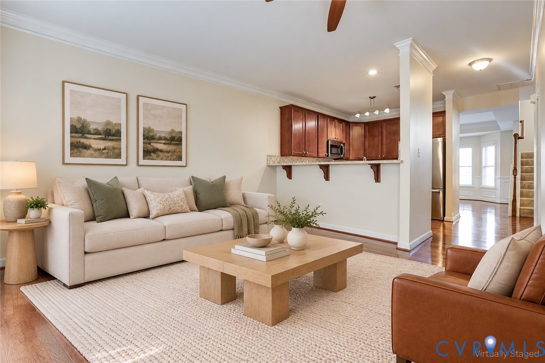 10303 Kestrel Dr