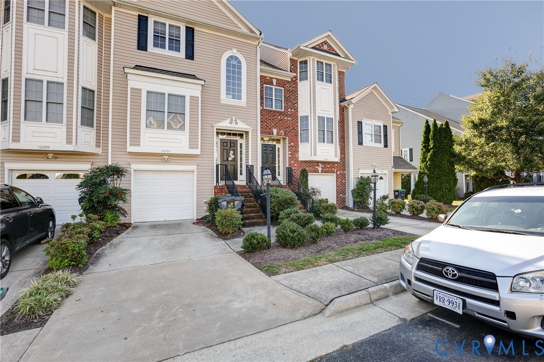 10303 Kestrel Dr
