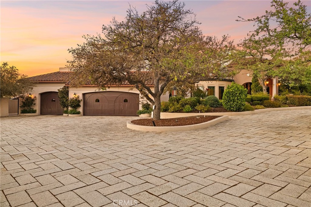 876 Whispering Winds Lane