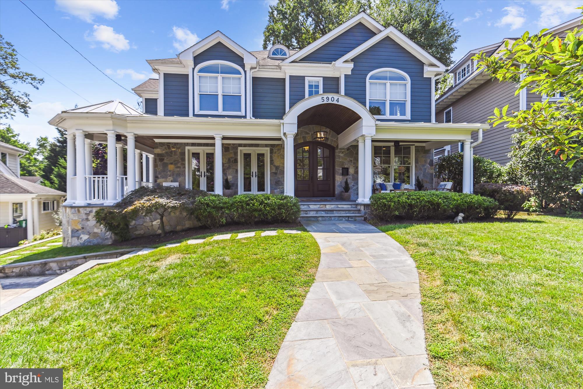 5904 CARLTON LANE