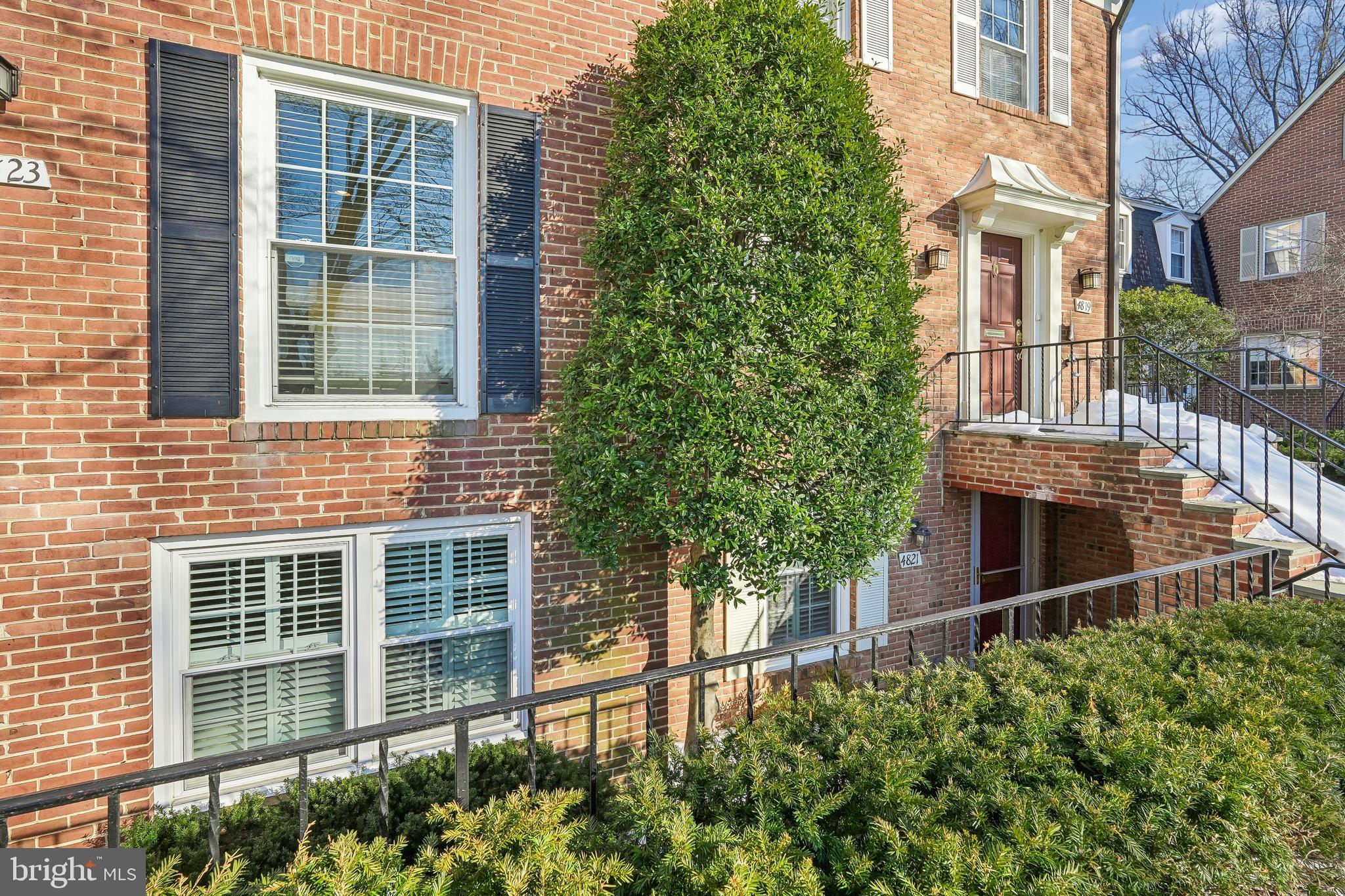 4821 SANGAMORE ROAD 12