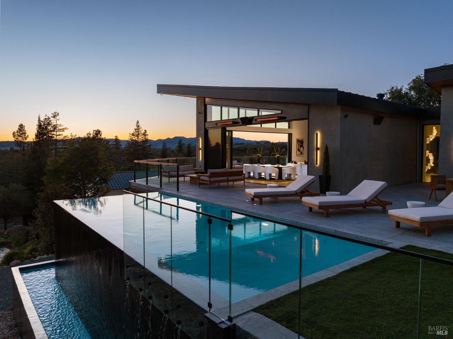 105 Canyon Drive