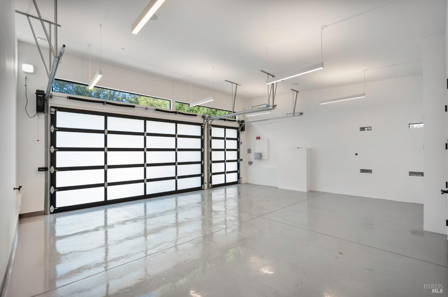 105 Canyon Drive
