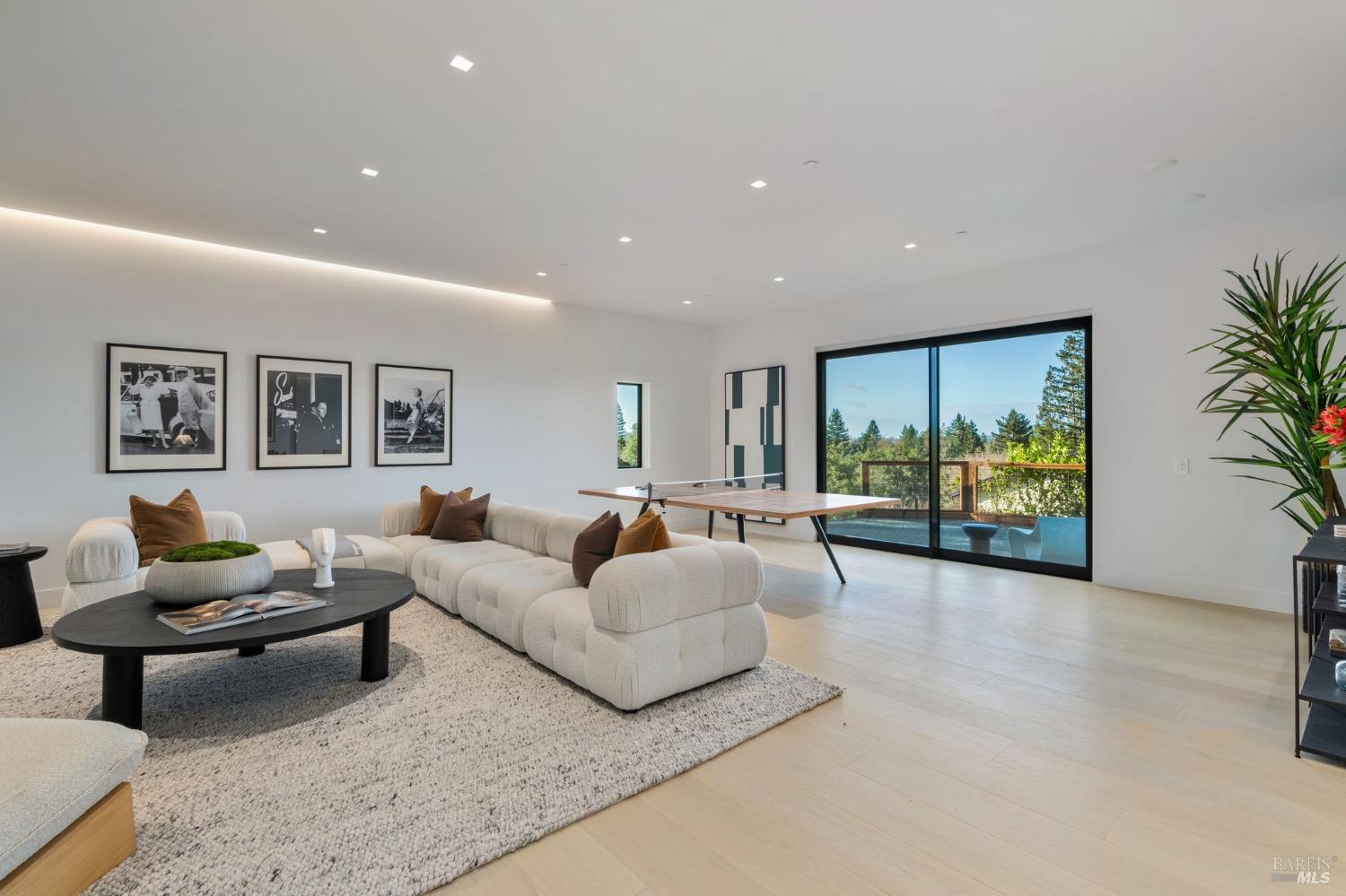 105 Canyon Drive