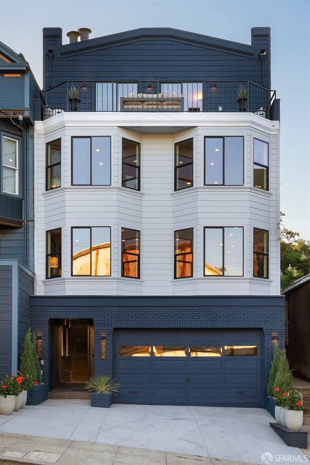 792 Arkansas Street