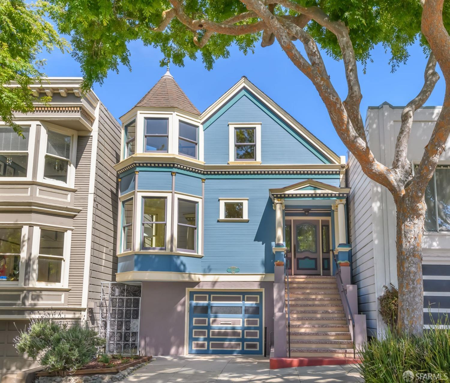 3165 Folsom Street