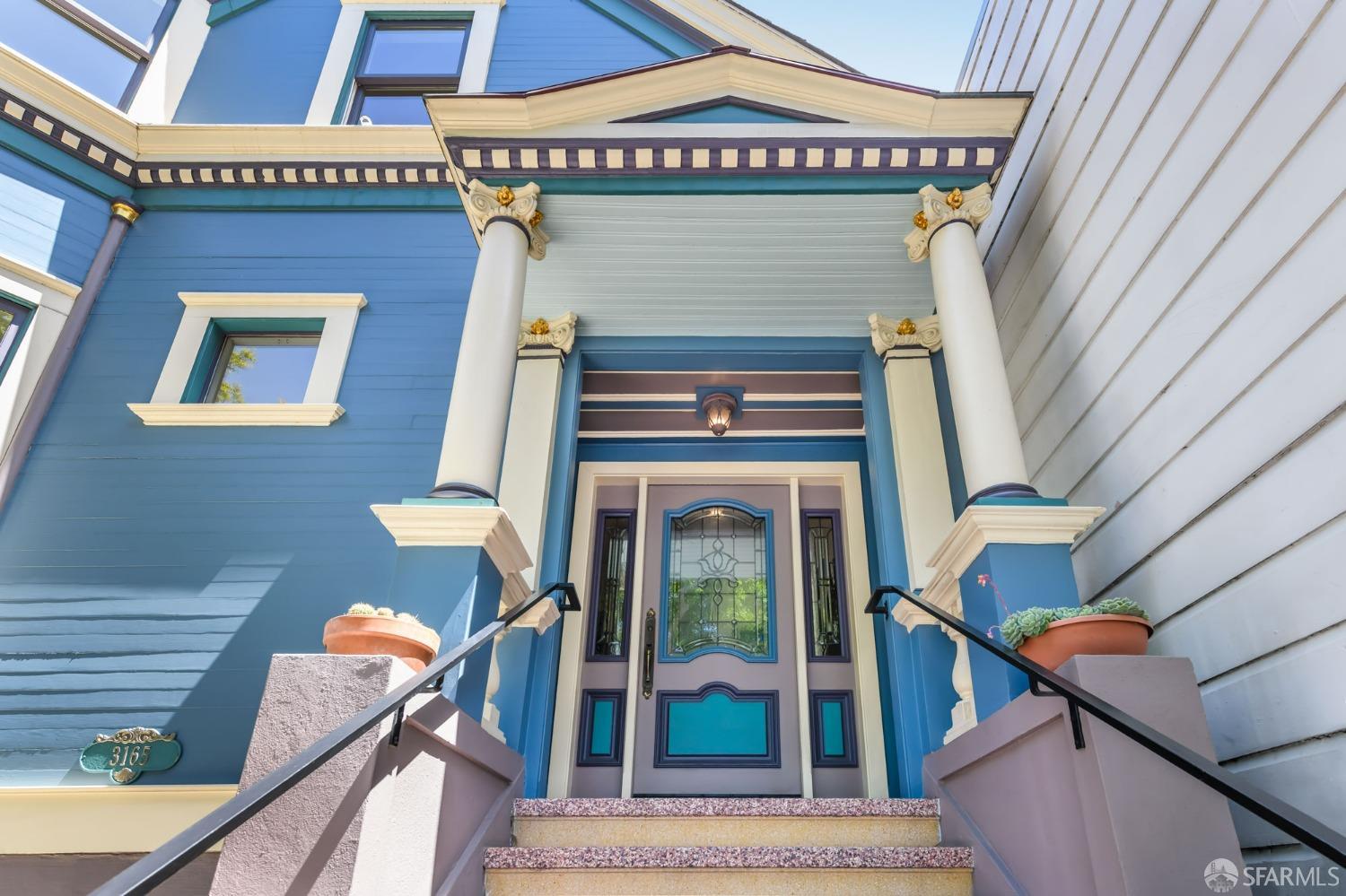 3165 Folsom Street