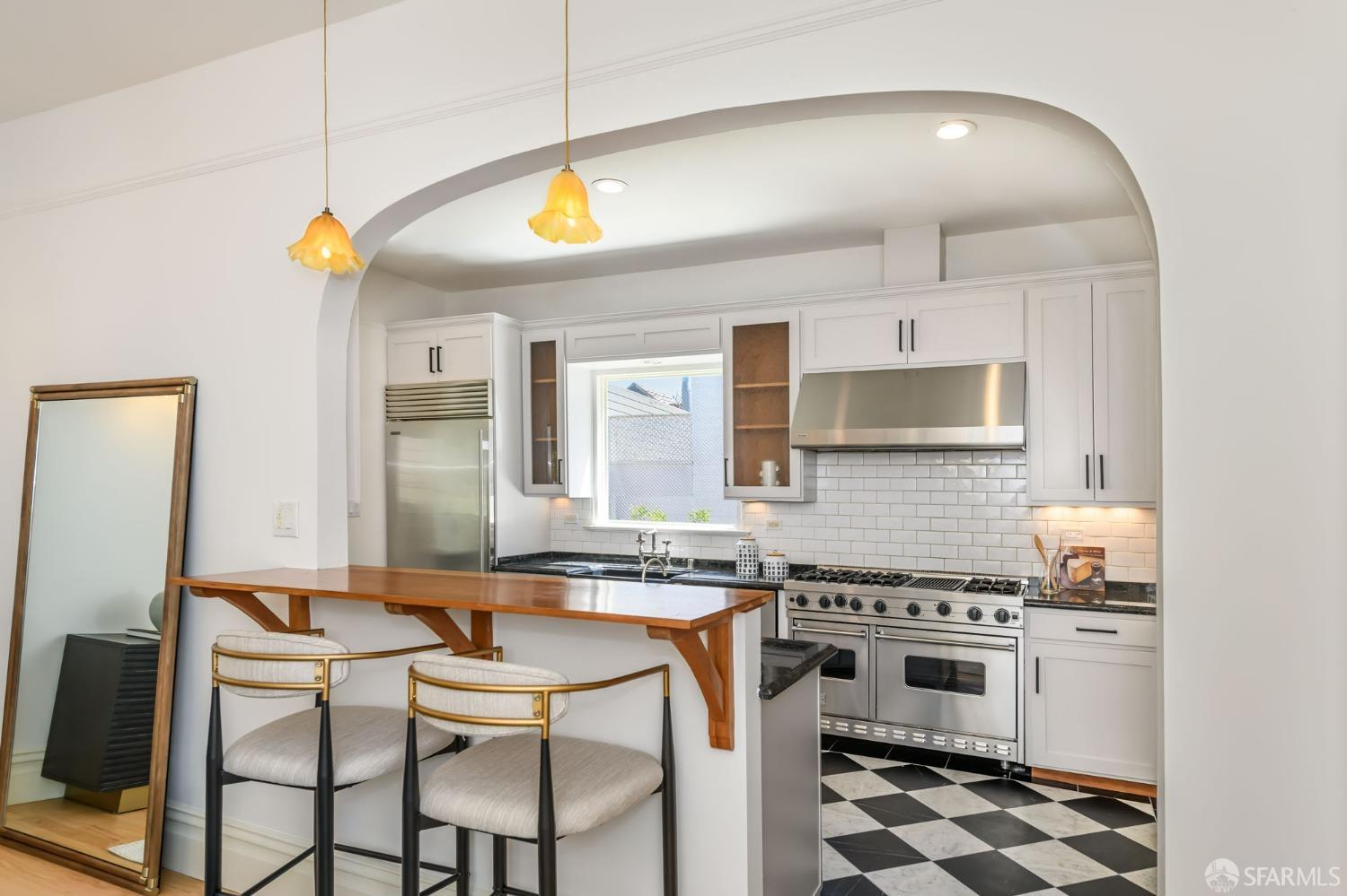 3165 Folsom Street