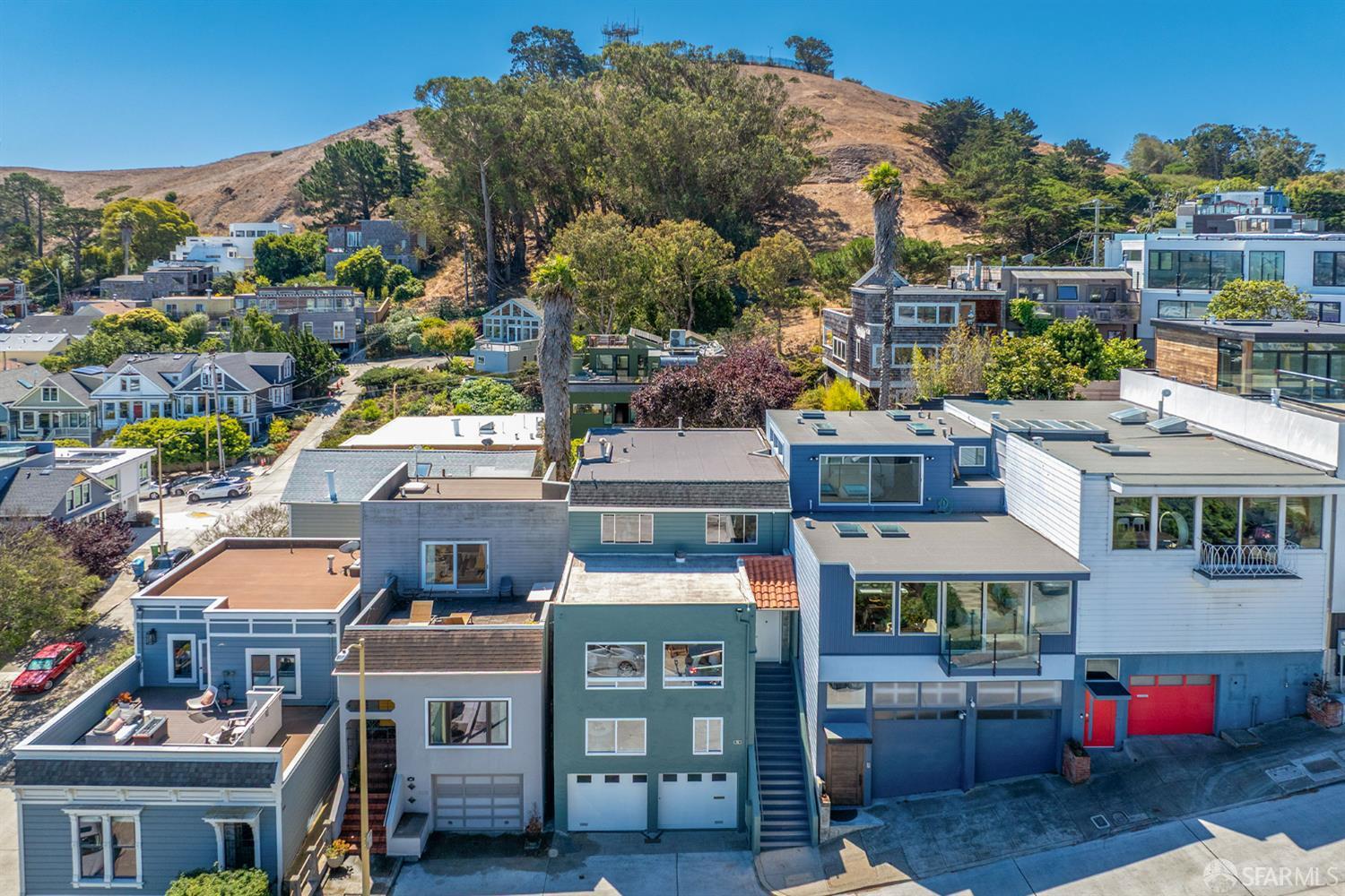 62 Aztec Street