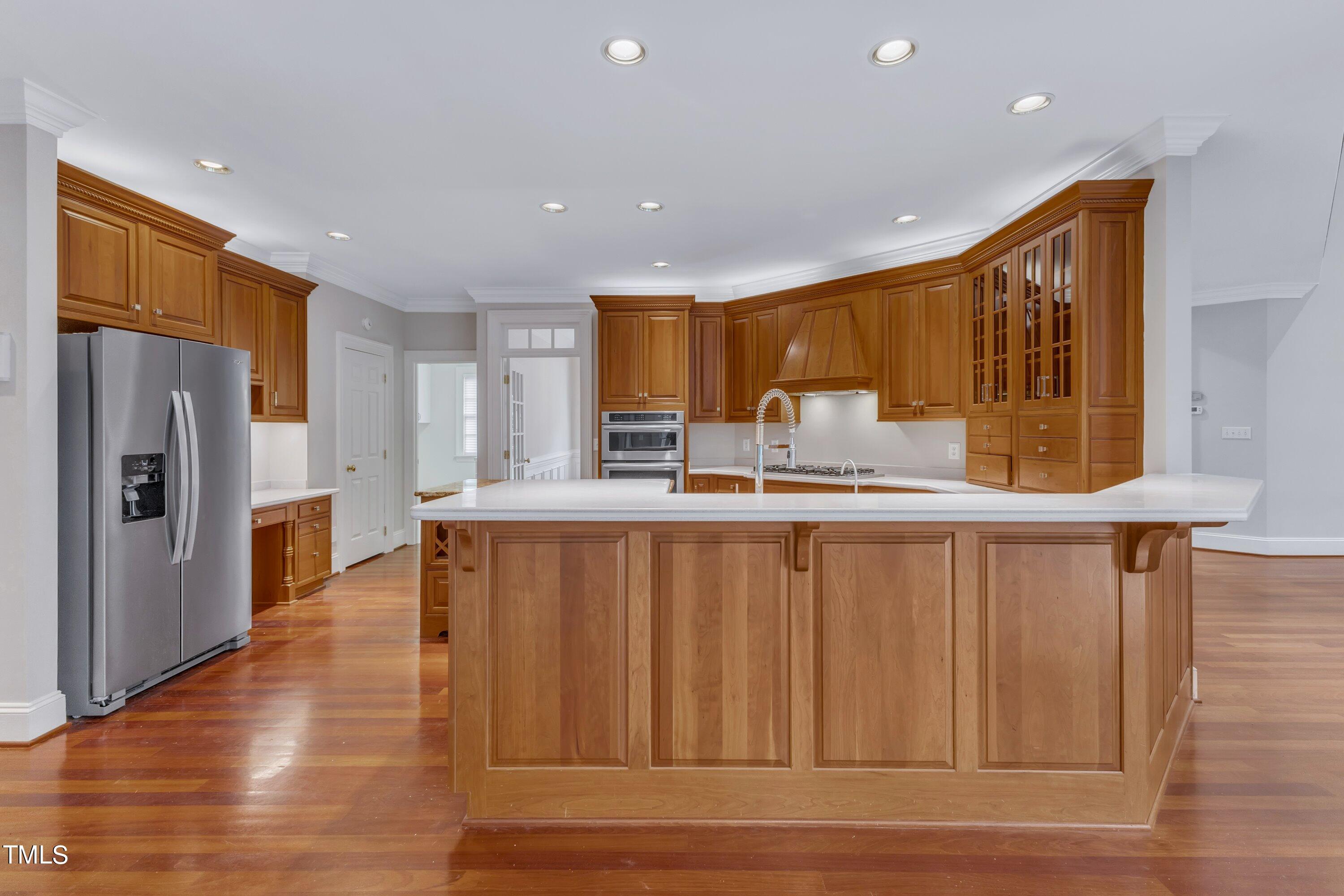 4901 Oakmoor Court