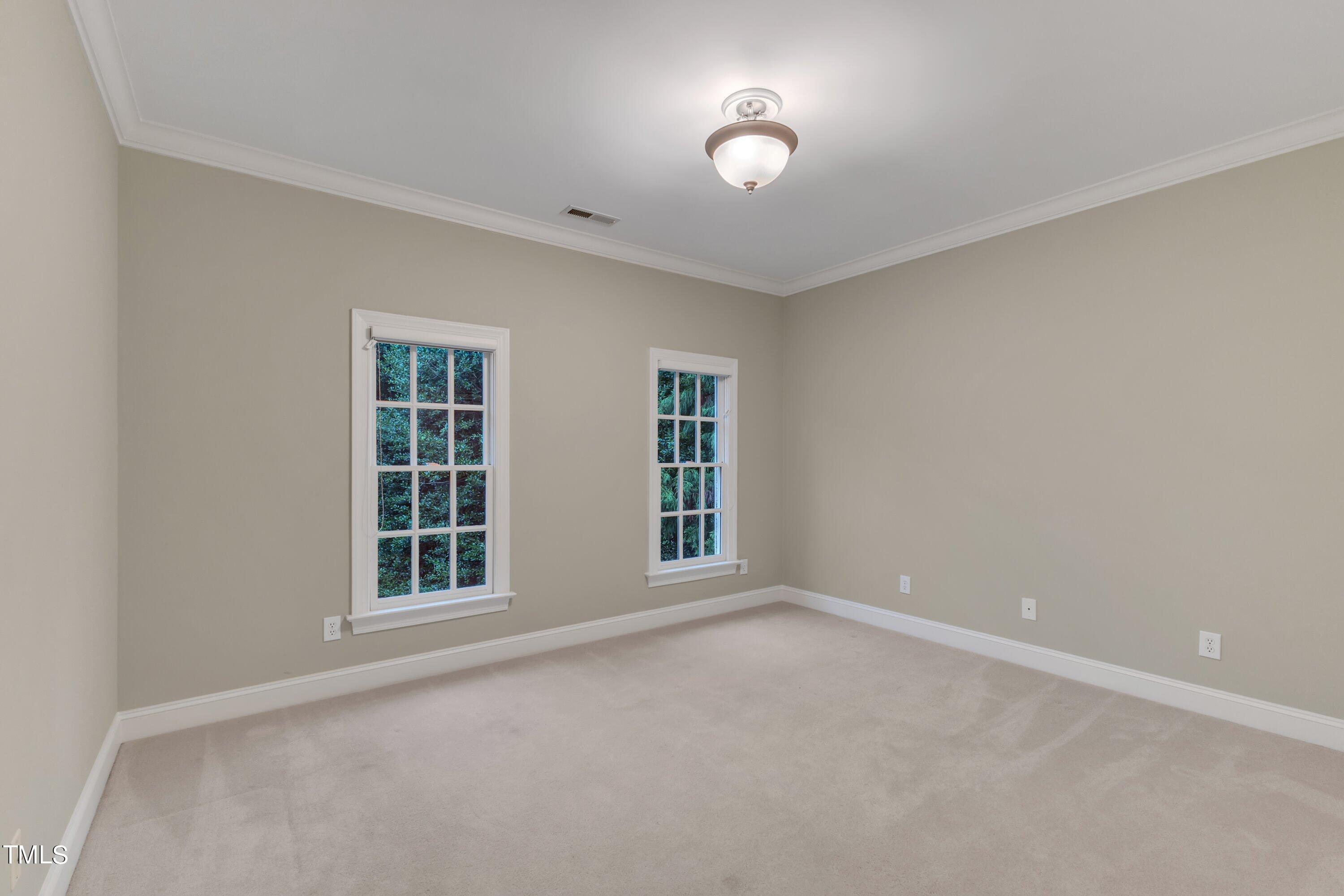 4901 Oakmoor Court