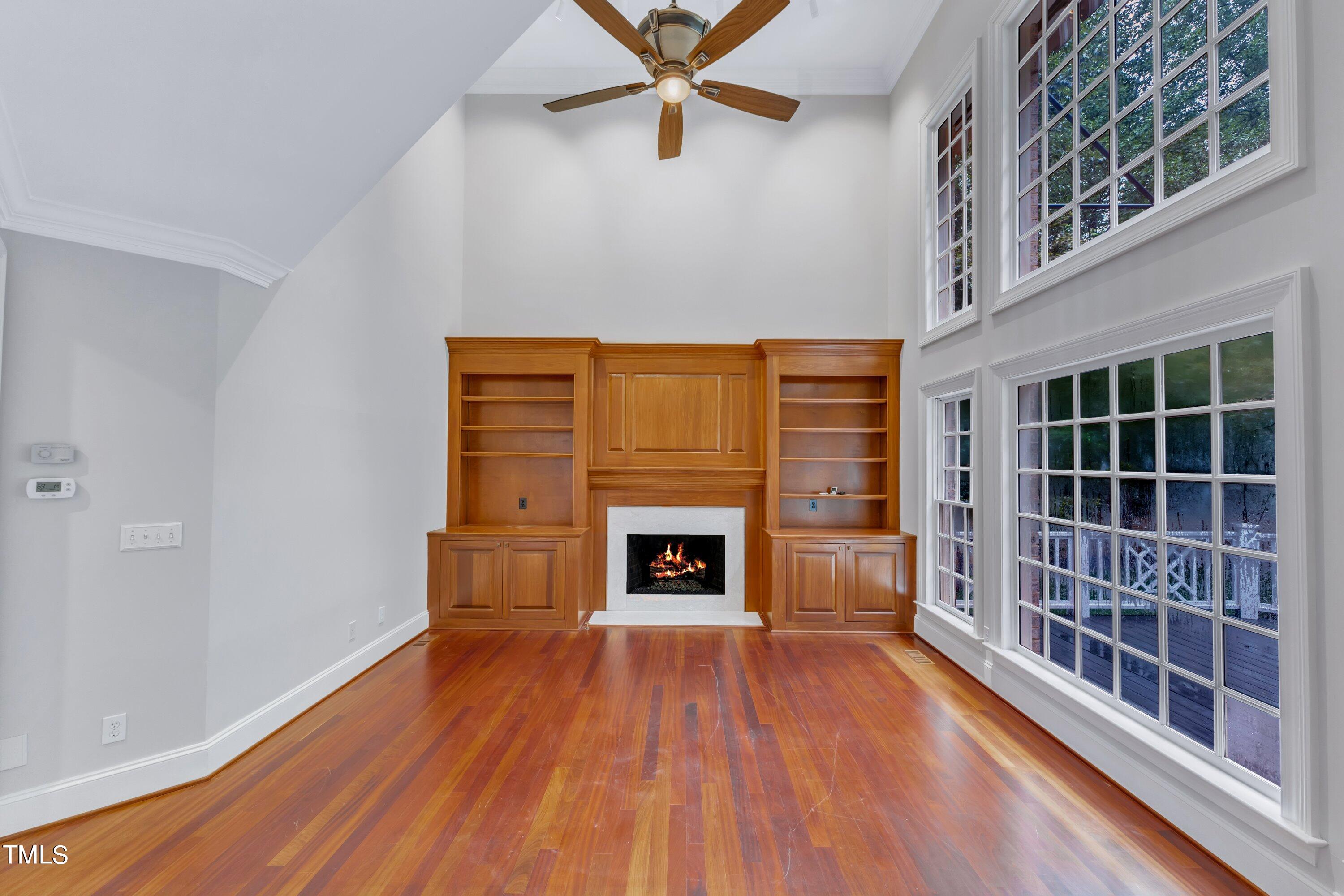 4901 Oakmoor Court