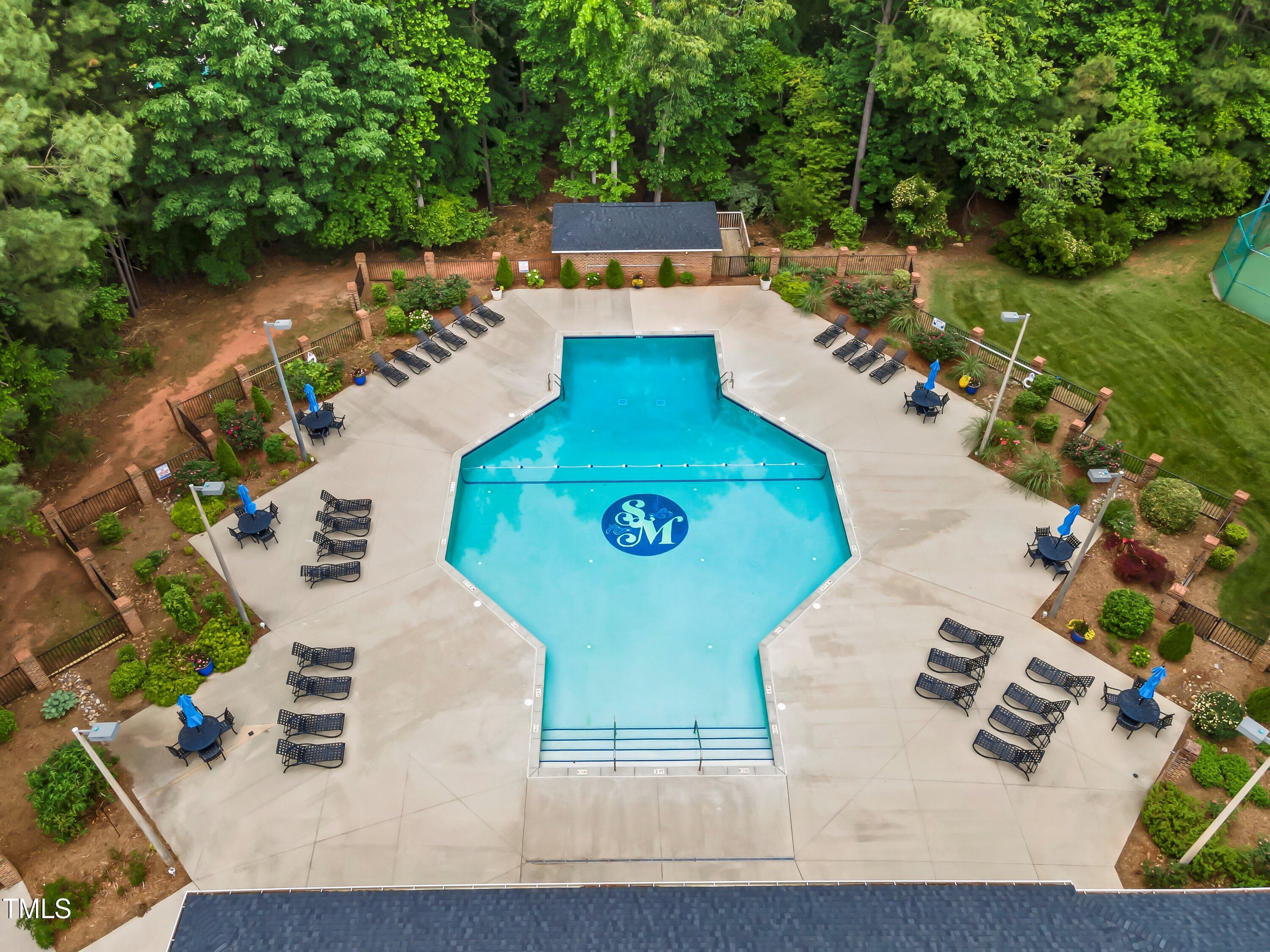 4901 Oakmoor Court