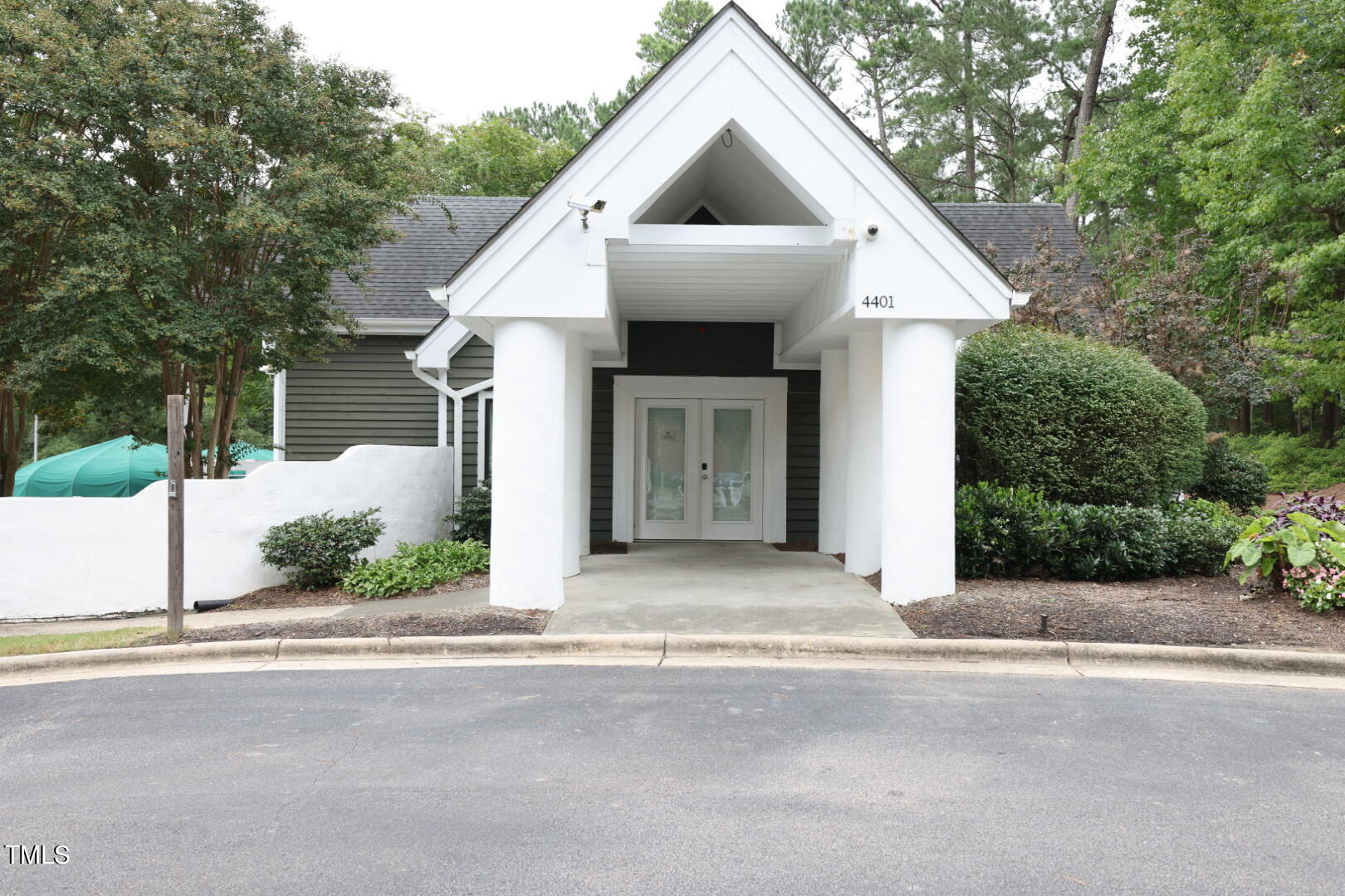 2344 Bay Harbor Drive