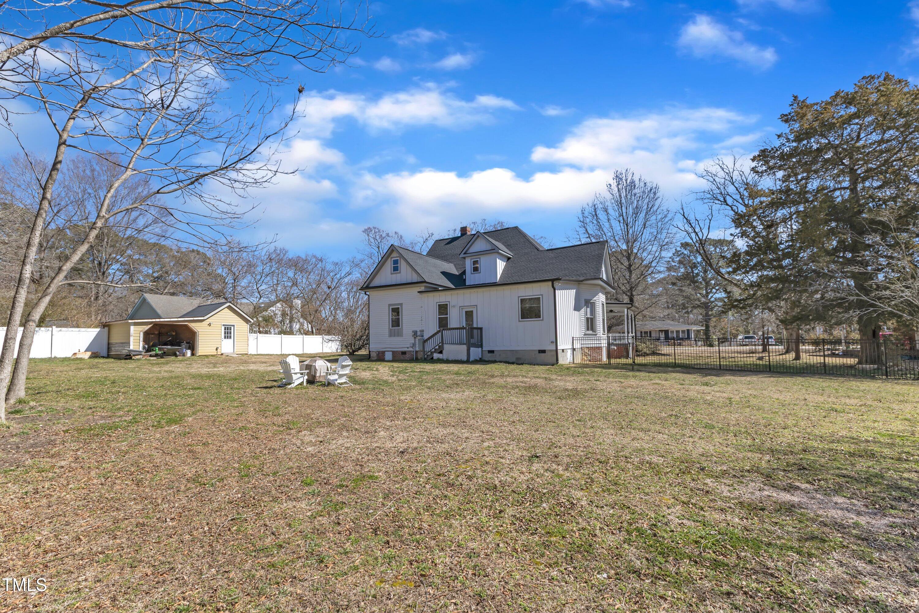 211 N Cheatham Street