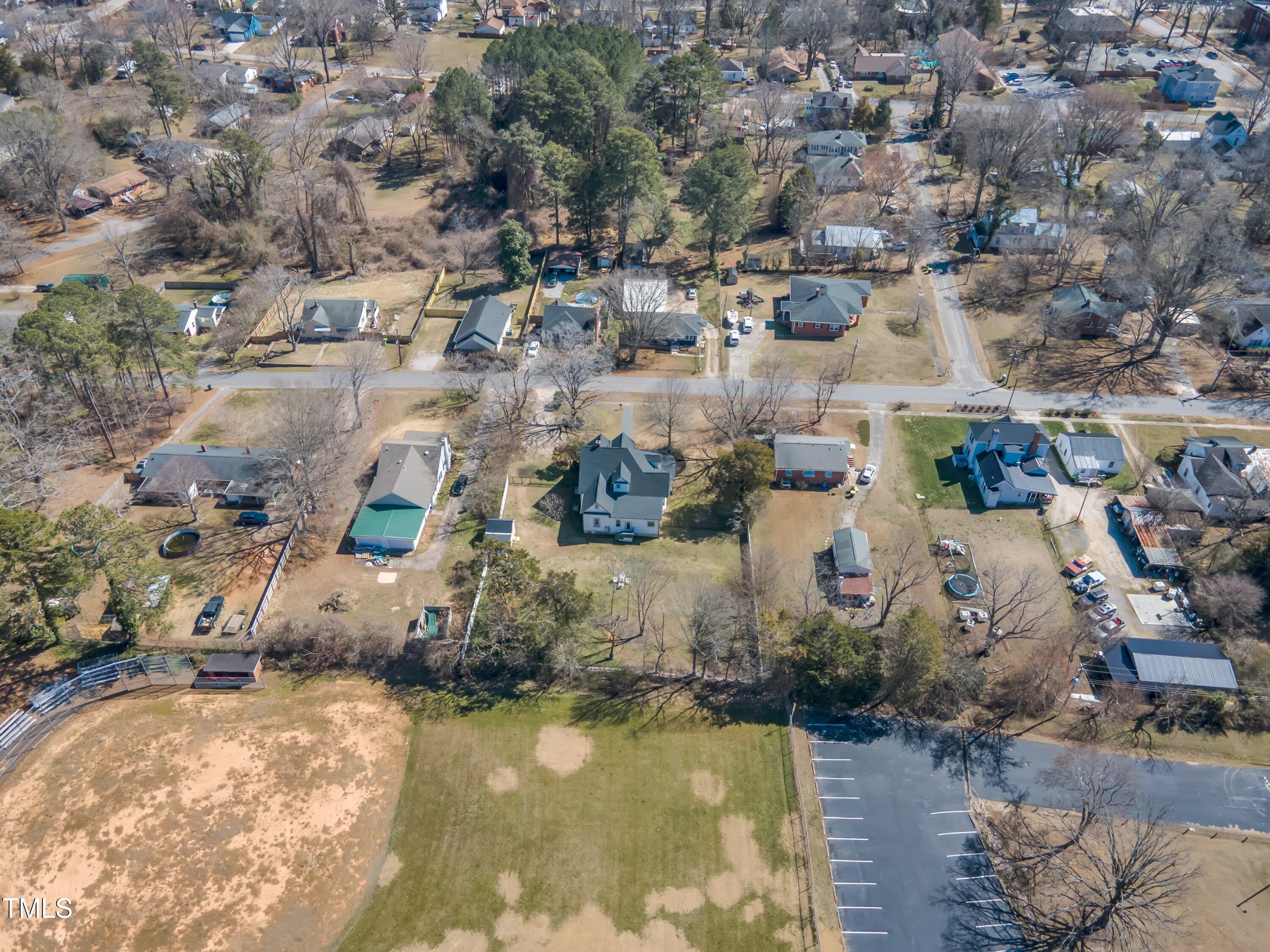 211 N Cheatham Street