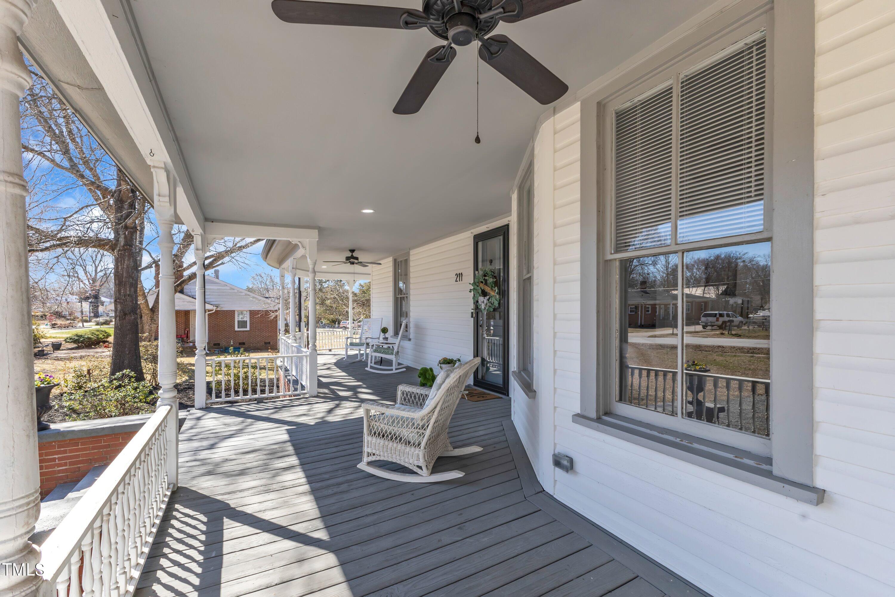 211 N Cheatham Street