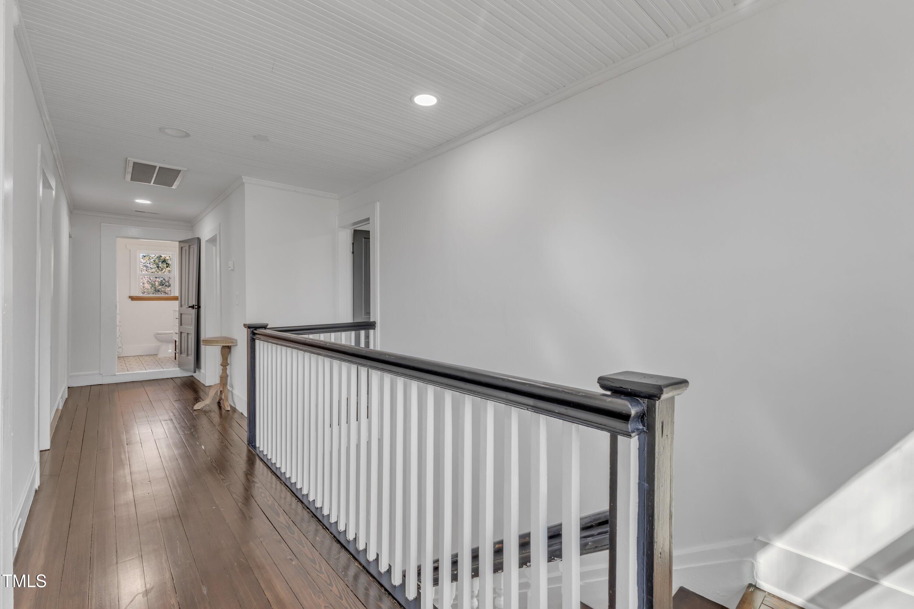 211 N Cheatham Street