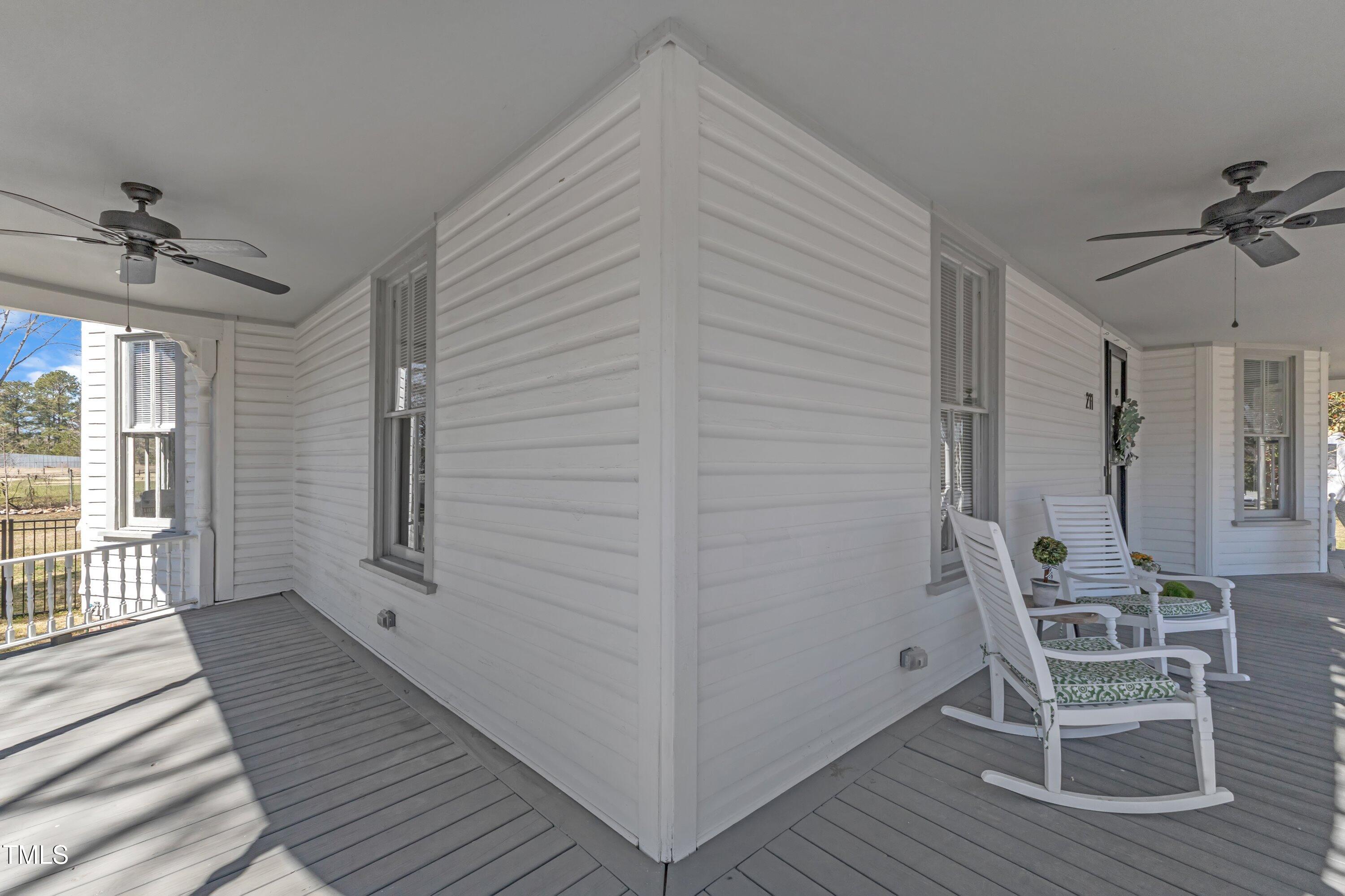 211 N Cheatham Street